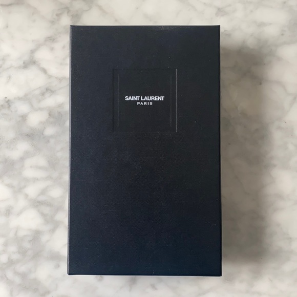 Saint Laurent Grey Leather Continental Wallet - Picture 8 of 9